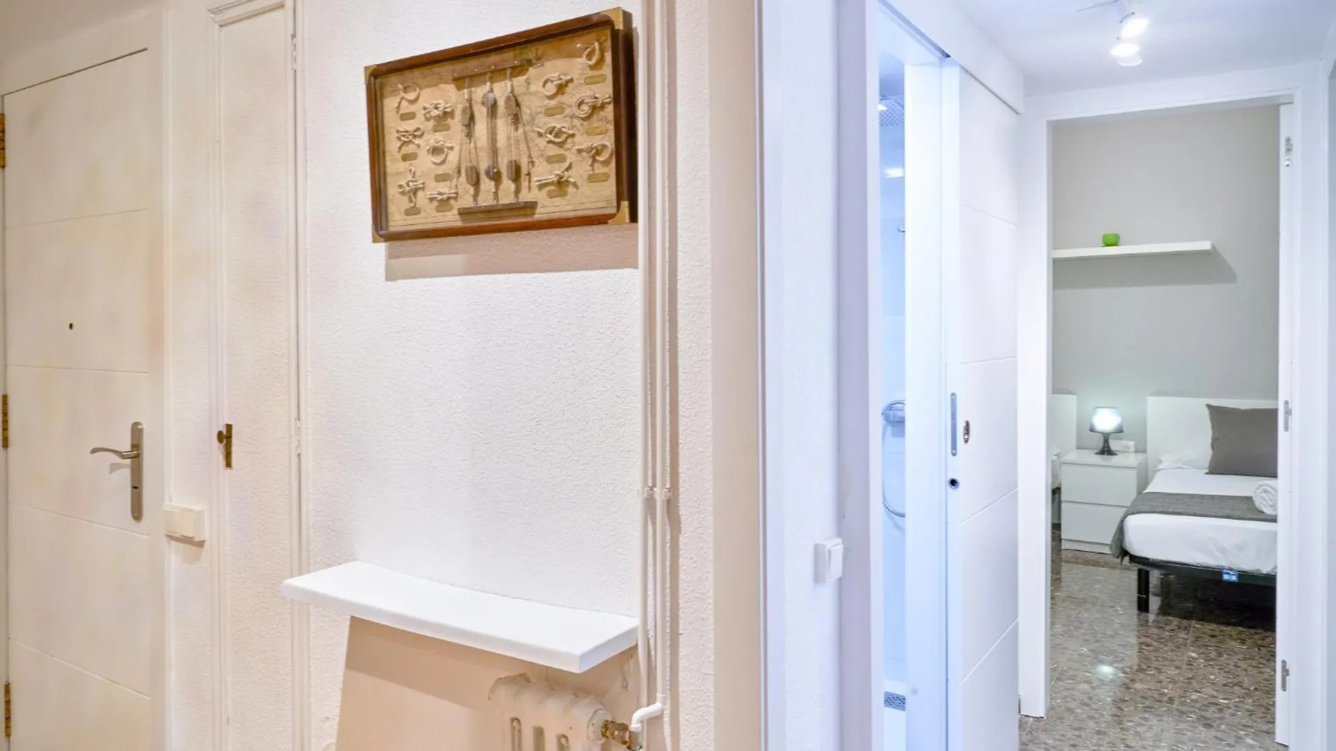 Family-Friendly Home In Central Barcelona 4Bdr 0*,