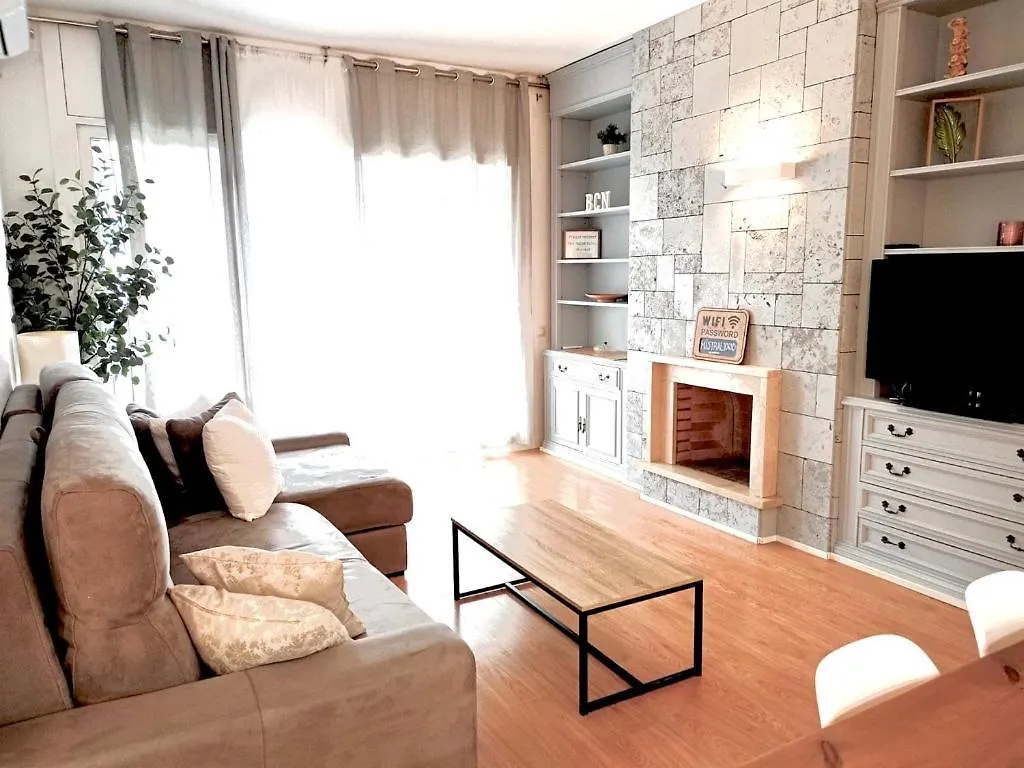 Family-Friendly Home In Central Barcelona 4Bdr Apartmán